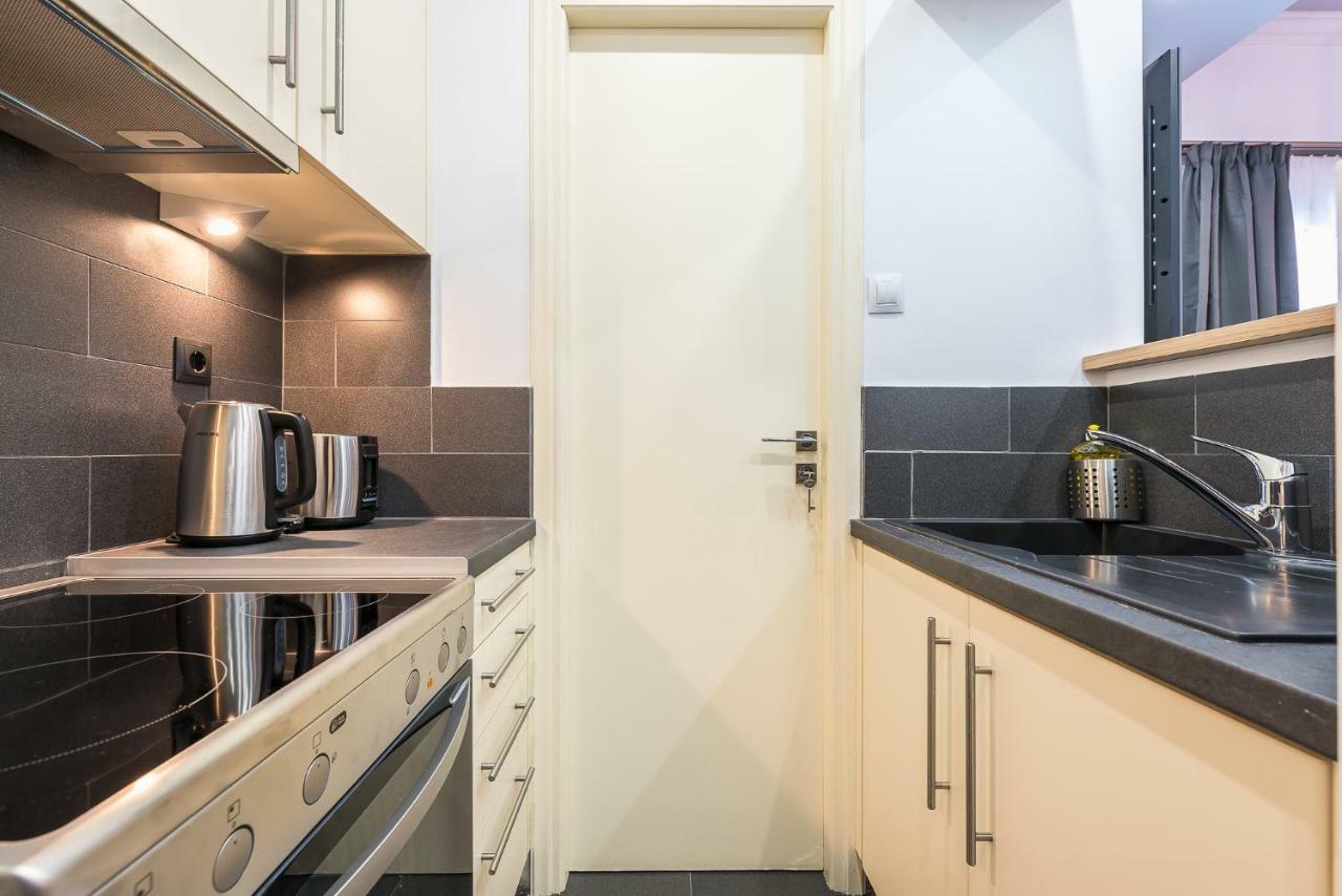 Acropolis Foothill Apartment Athens Ngoại thất bức ảnh