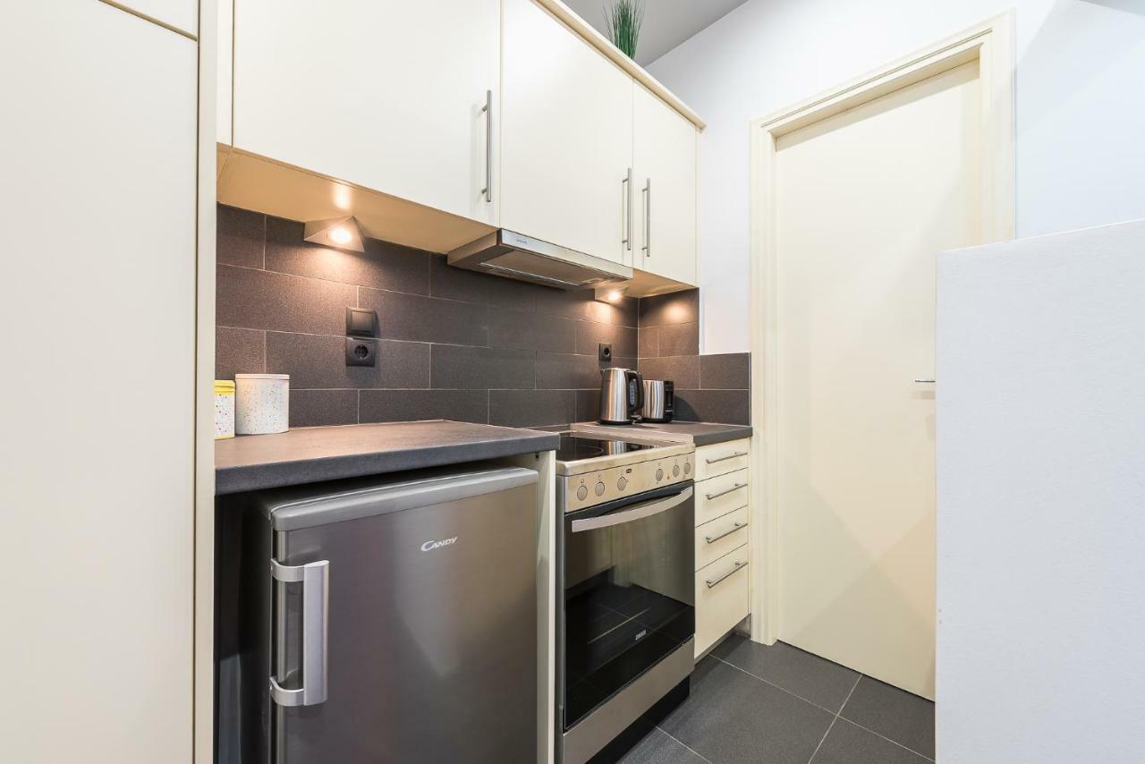 Acropolis Foothill Apartment Athens Ngoại thất bức ảnh