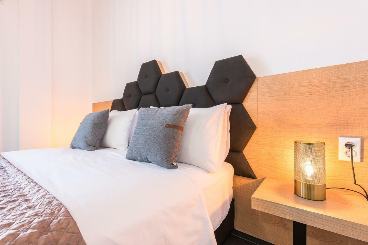 Acropolis Foothill Apartment Athens Ngoại thất bức ảnh