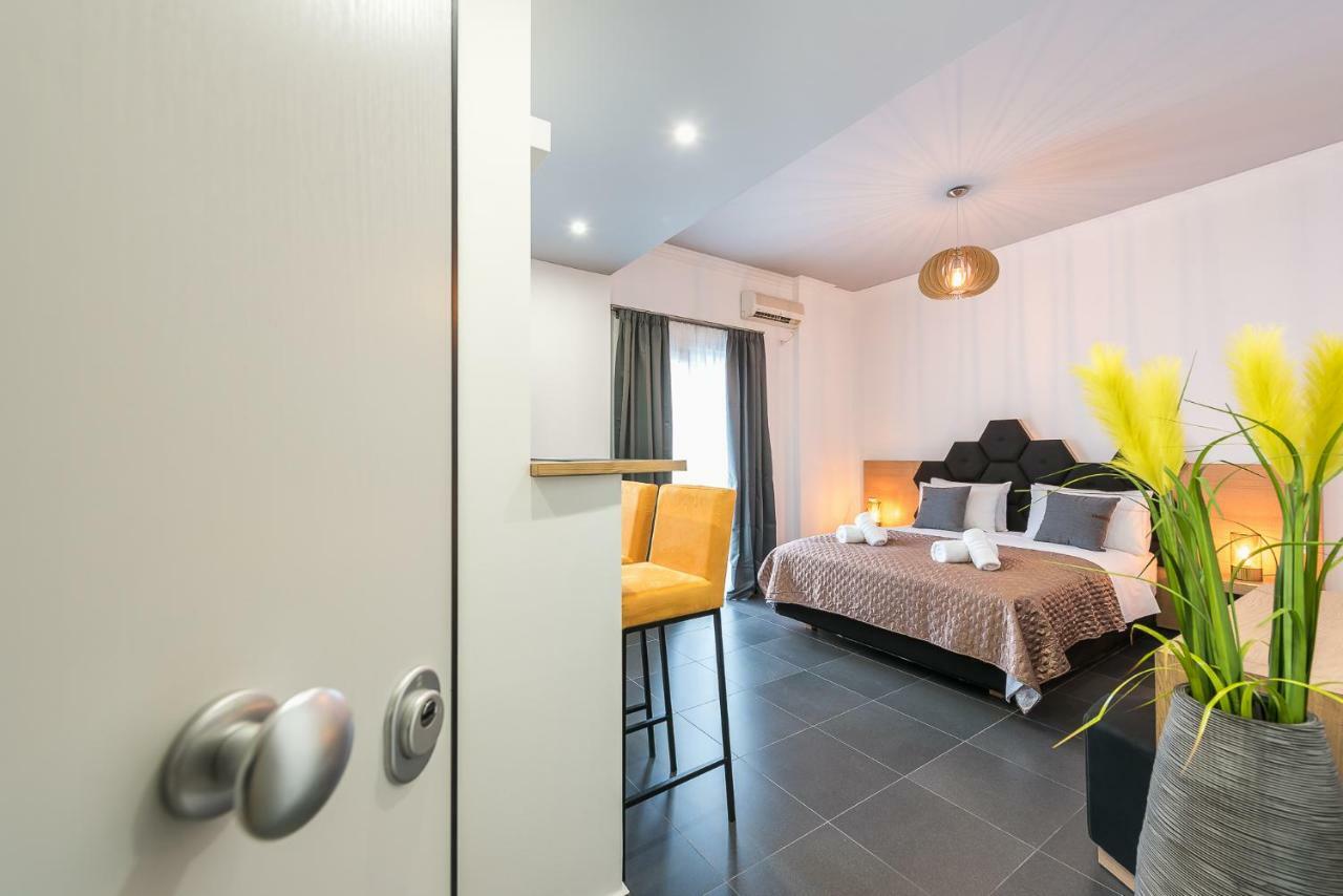 Acropolis Foothill Apartment Athens Ngoại thất bức ảnh